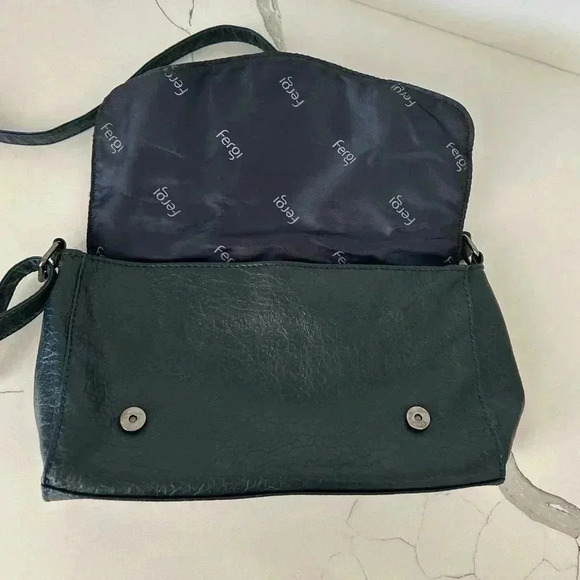 Fergi black leather crossbody purse bag excellent condition boho bohemian - Picture 2 of 9